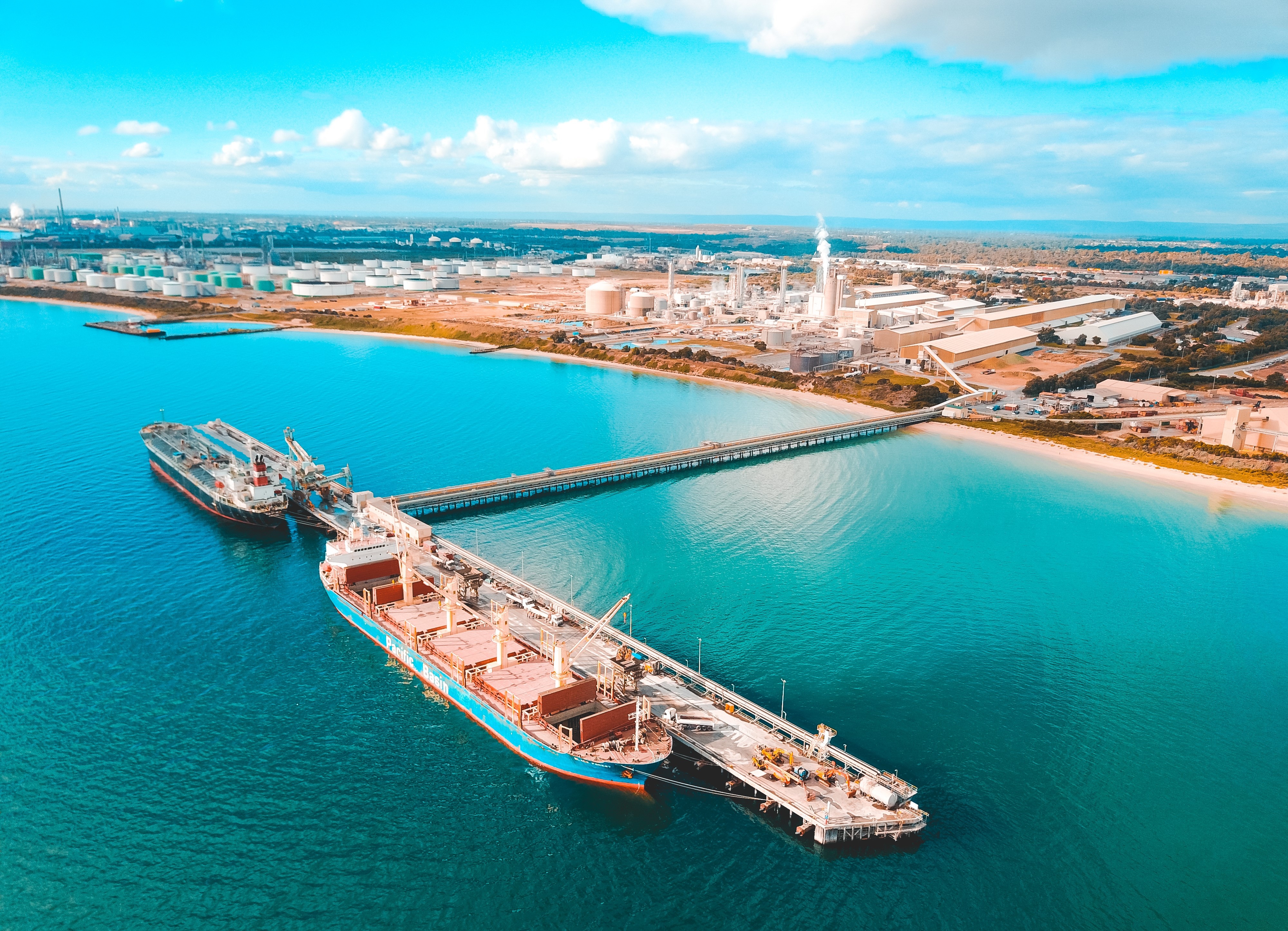 bmt-austal-strategic-agreement-shipbuilding-perth-australiajpg