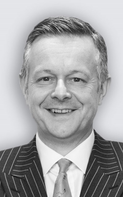 Head and shoulders image of Guy Tomlinson