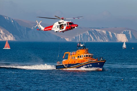 RNLI in concert with Helo