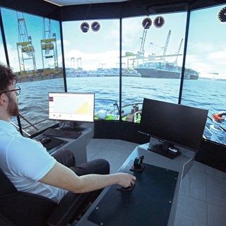REMBRANDT Tug Simulator 7